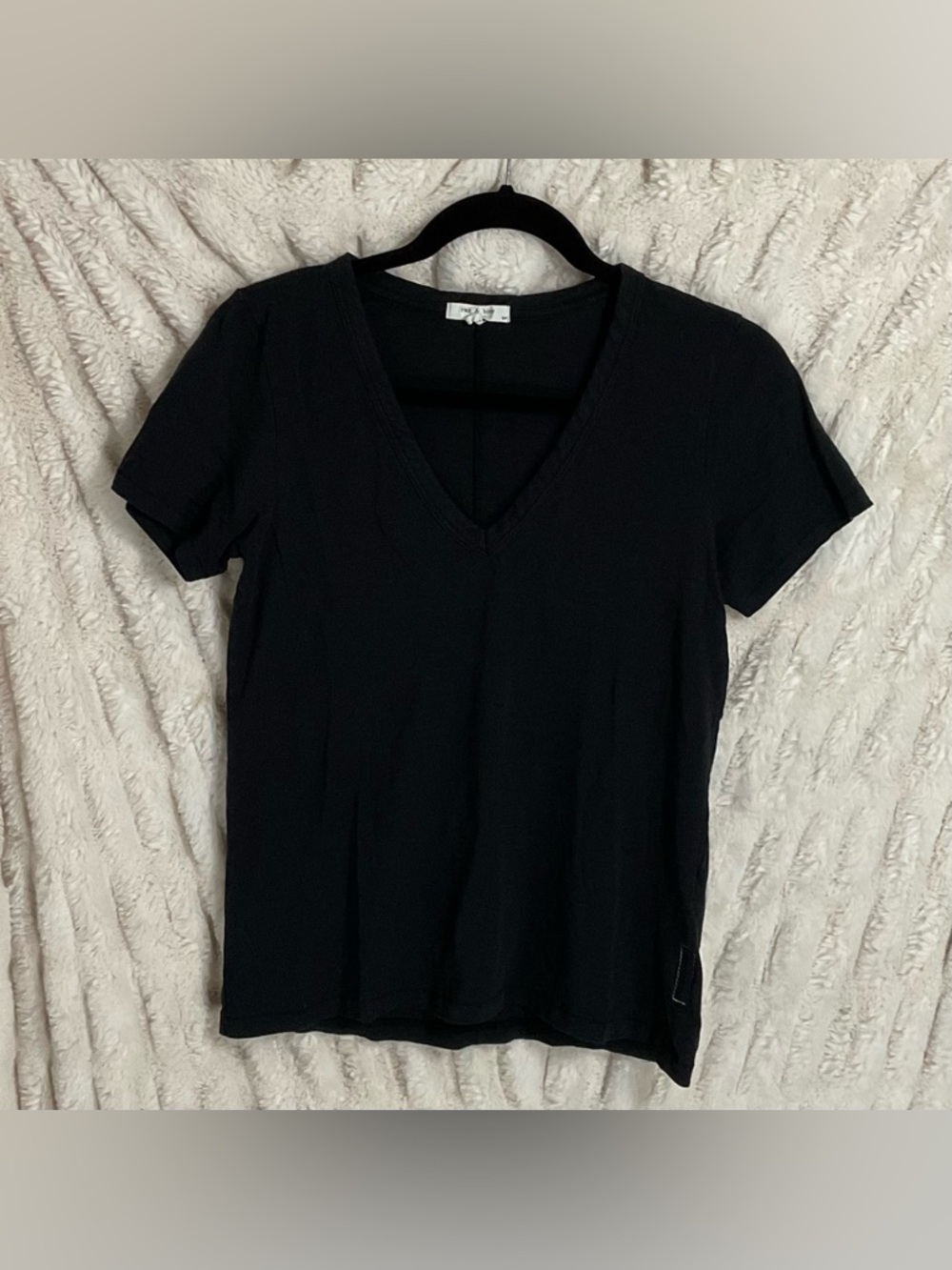 Rag & Bone Black V-Neck Short Sleeve Tee